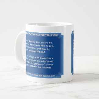 Invictus durch William Ernst Henley Jumbo-Tasse