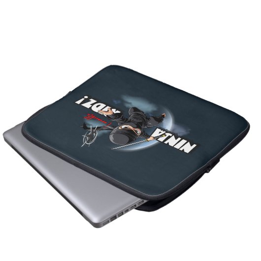 Invincible Ninja Kidz | 13" Laptopschutzhülle (Vorne Knopf)