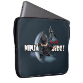 Invincible Ninja Kidz | 15" Laptopschutzhülle (Vorne Rechts)