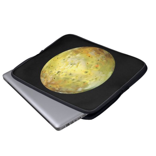Io (Jupitermond) Laptopschutzhülle (Vorne Knopf)