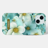 iPhone 15 Case Green & White Floral Design & Name (Rückseite (Horizontal))