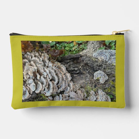 iPhone 16 Hülle Zubehörtasche (Rückseite)