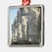 irakische Luftwaffe rekrutiert März Silbernes Ornament (Links)