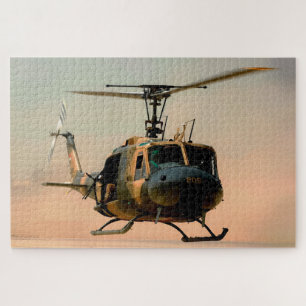 Irakische Luftwaffe UH-1H-II Huey Puzzle
