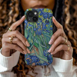 Ire | Vincent van Gogh Case-Mate iPhone Hülle<br><div class="desc">Ire (1889) von dem niederländischen post-impressionistischen Künstler Vincent Van Gogh. Original Landschaftsmalerei ist ein Öl auf der Leinwand,  das einen Garten blühender Iris-Blume zeigt. Verwenden Sie die Entwurfstools,  um einen benutzerdefinierten Text hinzuzufügen oder das Bild zu personalisieren.</div>