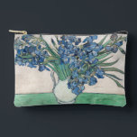 Ire | Vincent van Gogh Zubehörtasche<br><div class="desc">Ire (1890) | Original-Kunstwerk des niederländischen Postimpressionisten Vincent Van Gogh (1853-1890). Das Bild zeigt ein ruhiges Leben mit einem vollen Blumenstrauß auf einem grünen Tisch vor einem cremefarbenen,  weißen Hintergrund. Verwenden Sie die Entwurfstools,  um einen benutzerdefinierten Text hinzuzufügen oder das Bild zu personalisieren.</div>