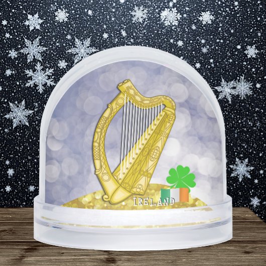 Ireland Snow Globe, Irish Flag, Shamrock / Harp Schneekugeln