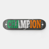 Iren und ein Meister Skateboard (Horizontal)