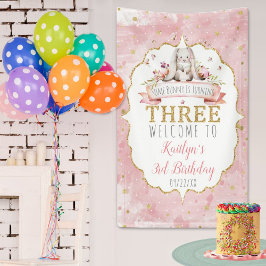 Irgendein Bunny macht den dritten Geburtstag Willk Banner