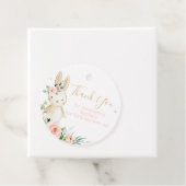 Irgendein Bunny macht einen ersten Geburtstag Geschenkanhänger (Beispiel)