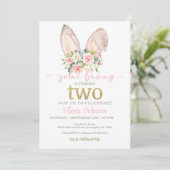 Irgendein Bunny macht ZWEI Einladungen - Sonnige O (Stehend Vorderseite)