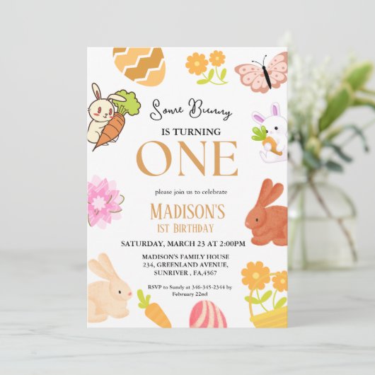 Irgendein Bunny verwandelt ein sonniges 1. Geburts Einladung (Stehend Vorderseite)