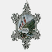 Irgendwie können wir das auf Software beschuldigen Schneeflocken Zinn-Ornament (Links)