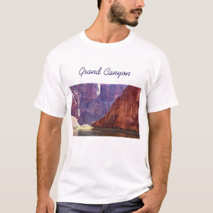 Irgendwo entlang eines Lazy River T-Shirt