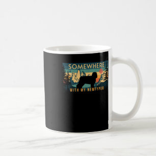Irgendwo mit meinem Newfypoo Vintage-Wandern Campi Kaffeetasse