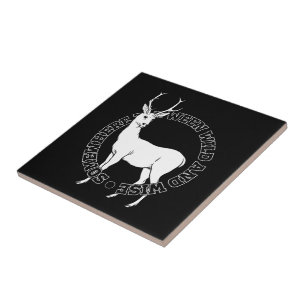 Irgendwo zwischen Wild und Weiser Hirsch-Linienkun Fliese