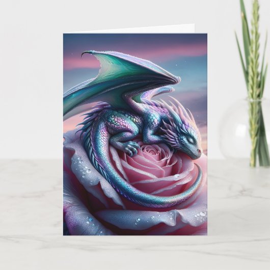 Iridescent Baby Dragon Asleep auf Pink Rose Karte (Vorderseite)
