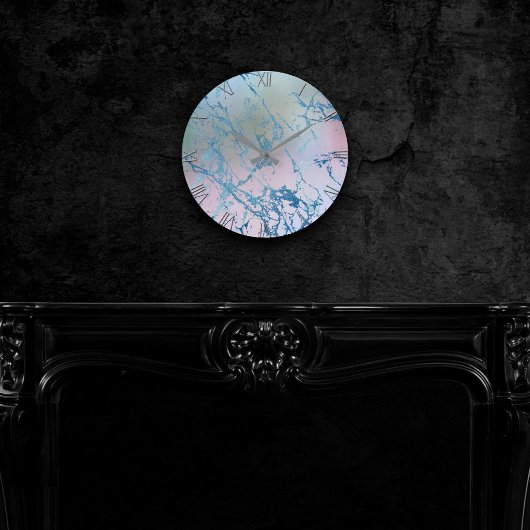 Iridescent Marble | Trendy Imitats Holo Blue Pink Runde Wanduhr