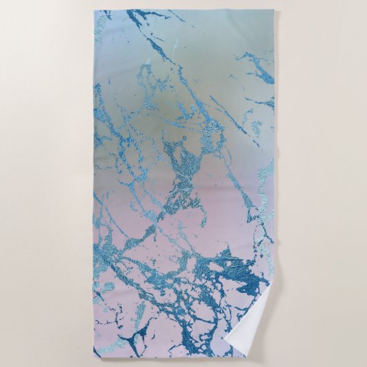 Iridescent Marble | Trendy Imitats Holo Blue Pink Strandtuch (Vorderseite)