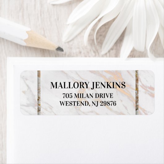 Iridescent Pink Marmor (Insitu)