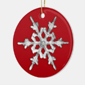 Iridescent Snowflake auf Deep Red Keramik Ornament (Links)