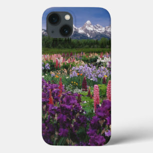 Iris and Lupine garden and Teton Range, Case-Mate iPhone Hülle