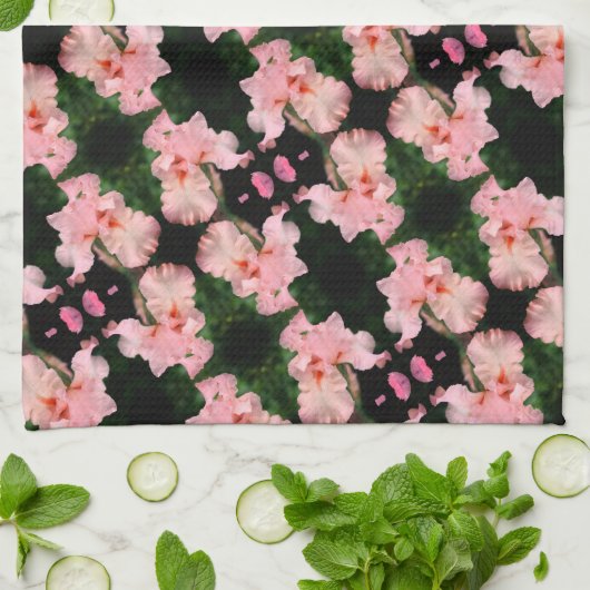 Iris-Blume in pfirsichfarbenem Abstraktem Muster Geschirrtuch (Gefaltet)