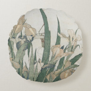 Iris-Blumen und Heuschrecke, c.1830-31 Rundes Kissen