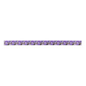 Iris in Violet Lilac und Lila botanische Kunst Satinband (Vorderseite)