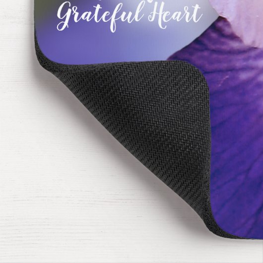Iris Lila Dankbarkeit Herzangebot Mousepad (Ecke)