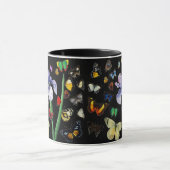 IRIS UNTER DEN FARBEN SCHÜTTERFLIESSEN Schwarze Bl Tasse (Zentrum)