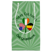 Irisch-amerikanisches Kleeblatt-Flag Personalisier Kleine Geschenktüte (Vorderseite)