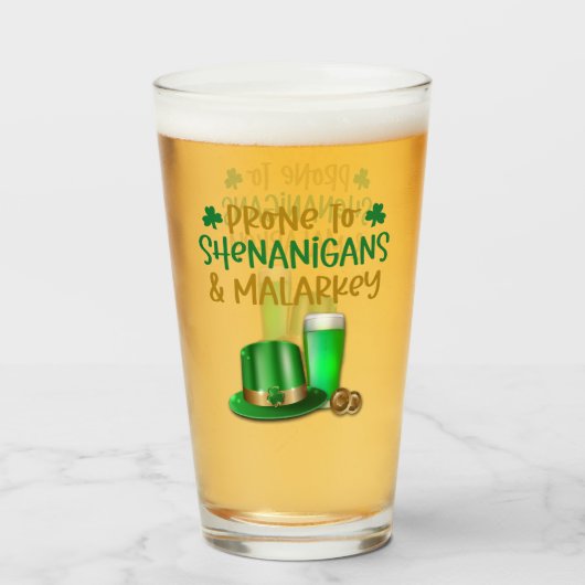 Irisch anfällig für Shenanigans Glas (Vorne (Gefüllt))