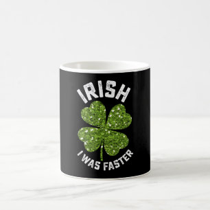 Irisch ich lief am St. Patrick's Day schneller Kaffeetasse