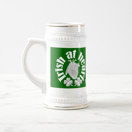 Irisch im Herzen Bierglas (Links)