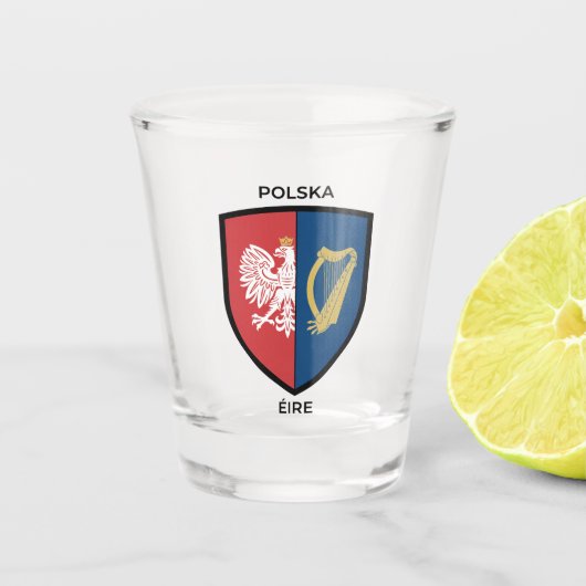 Irisch-polnisches Erbe Schnapsglas (Vorderseite)