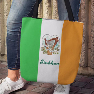 Irische Flagge und Vintage-Harpune und Kleeblatt i Tasche