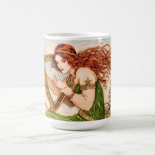 Irische Göttin spielt Harfe – Celtic Art Nouveau Kaffeetasse