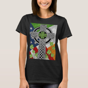 Irische keltische Knotenkreuz-amerikanische Flagge T-Shirt