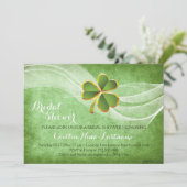 Irische Klee und Schleier grünes Brautparty Einladung (Stehend Vorderseite)