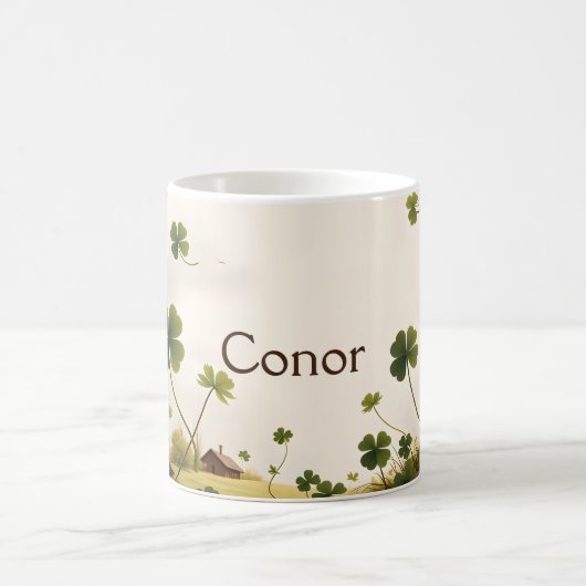 Irische Landschaft mit Hütten und Kleeblättern Kaffeetasse (Mittel)