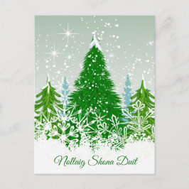 Irische Weihnachten, schneegrüne Tannenbäume Feiertagspostkarte