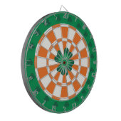 Irischer Dartboard: Kleeblatt-Grün, Orange und Dartscheibe (Vorderseite Links)