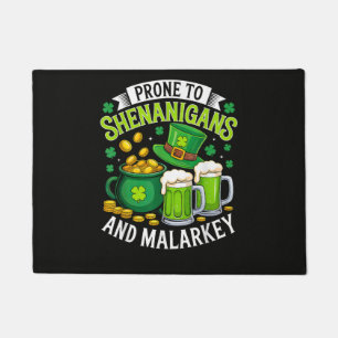 Irischer Gnom St. Patrick neigt zu Schabernack Fußmatte
