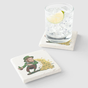 Irischer Leprechaun wirft Lucky Cookies Lustig Steinuntersetzer