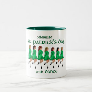 Irischer Stepptanz feiert St. Patrick's Day Zweifarbige Tasse