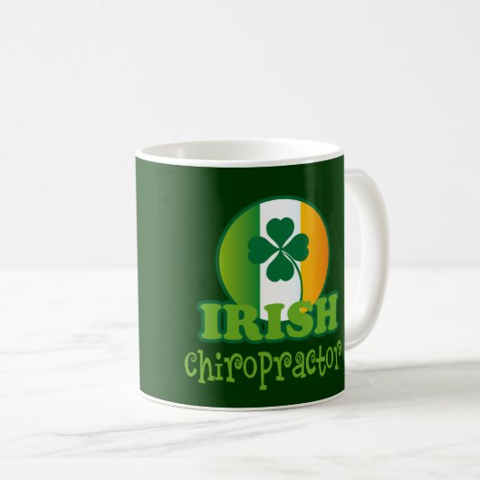 Irisches Chiropraktor-Geschenk Kaffeetasse (VorderseiteRechts)