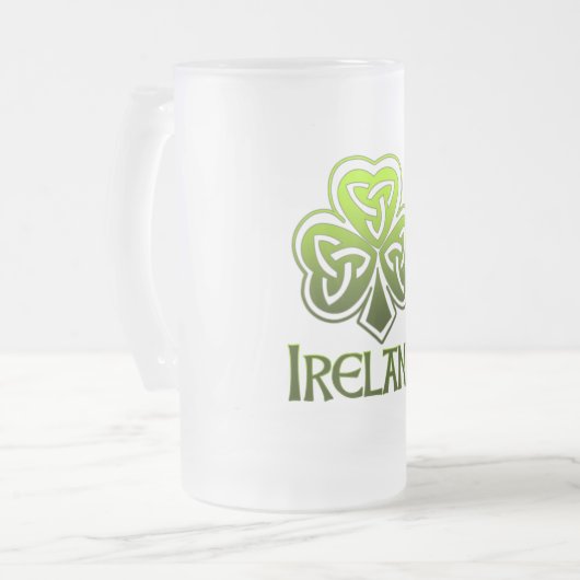 Irisches halbes Liter Mattglas Bierglas (Vorderseite Links)