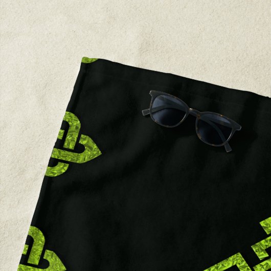 Irisches Kleeblatt vierblättriges Kleeblatt mit Strandtuch (Beispiel)