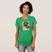Irisches Mädchen mit ihrem Hund T-Shirt (Vorne ganz)